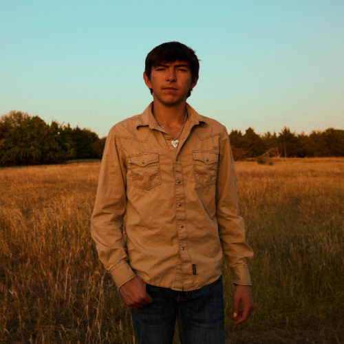 Wyatt Flores (US) second shows added to the Bucking Bin Chicken Tour